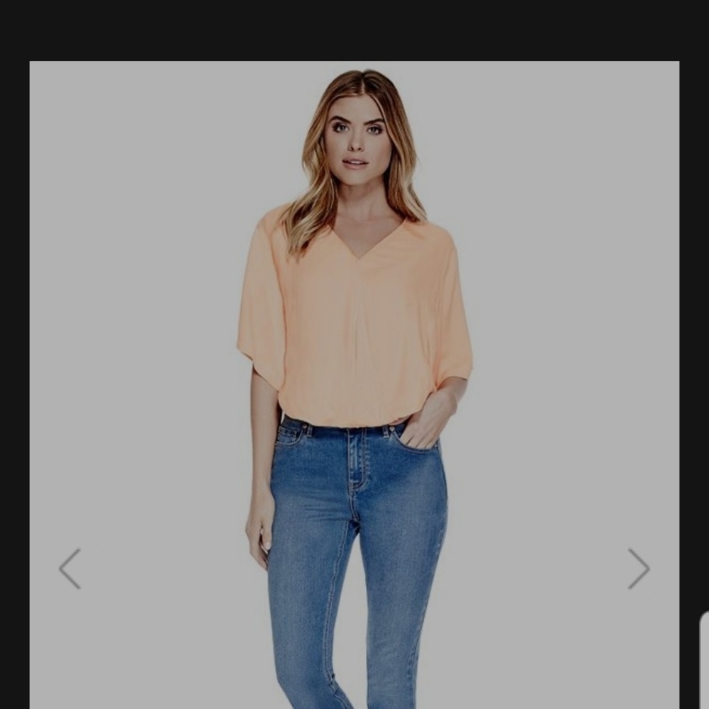 Guess Top